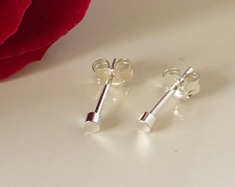 Tiny Stud Earrings/Dainty/Sterling Silver Stud Earrings/Silver Earrings/Silver Earrings/Simple Earrings/Silver Jewellery/Sterling Silver