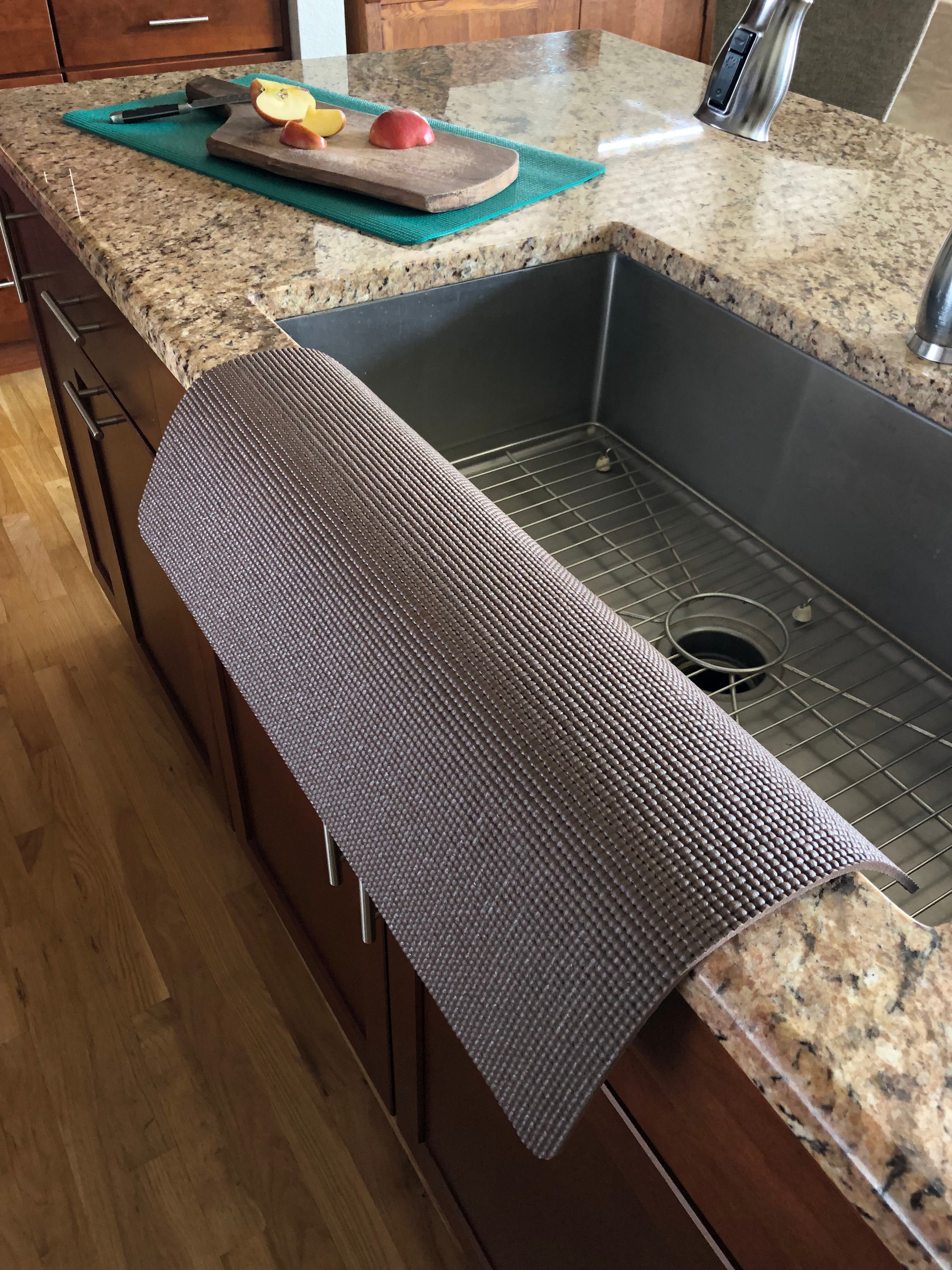 kitchen splash guard tiles