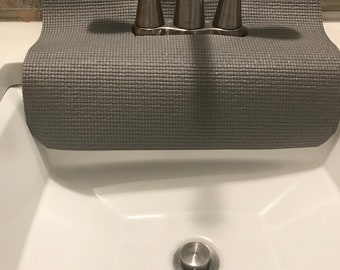Gray Bathroom FAUCET SPLASH Guard, Drip Catcher, Protects From Water Damage, RV Accessory, Small Mat, 12 in W x 15 in L