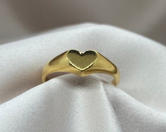 Heart Signet Ring  - Signet Ring, Heart Signet Ring, Heart Ring, Gold Signet Ring, Gold Plated Signet Ring