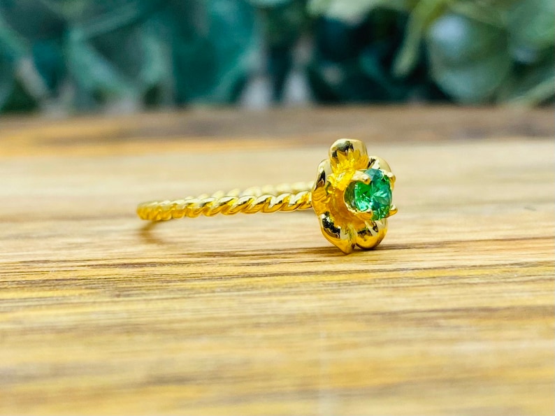 Gold Plated Flower Ring,Emerald Flower Ring Emerald Ring Gold Plated Flower Ring Gold Emerald Ring Gold Flower Ring with Emerald Stone