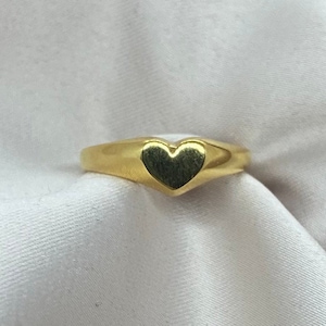 Heart Signet Ring  - Signet Ring, Heart Signet Ring, Heart Ring, Gold Signet Ring, Gold Plated Signet Ring