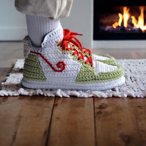 Crochet Retro Dragon Sneaker, Crochet Slippers Shoes, Crochet Sneaker, Gift For Him, Gift For Her