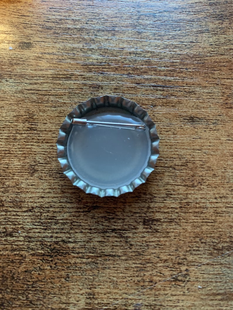 Vintage bottle cap button pin Sprite