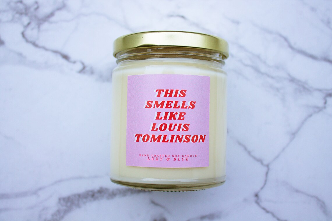 This Smells Like Louis Tomlinson Candle Birthday Gift Funny Etsy