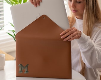 Stitch Your Design Laptop Sleeve -  brown vegan leather cover for 13" MacBook