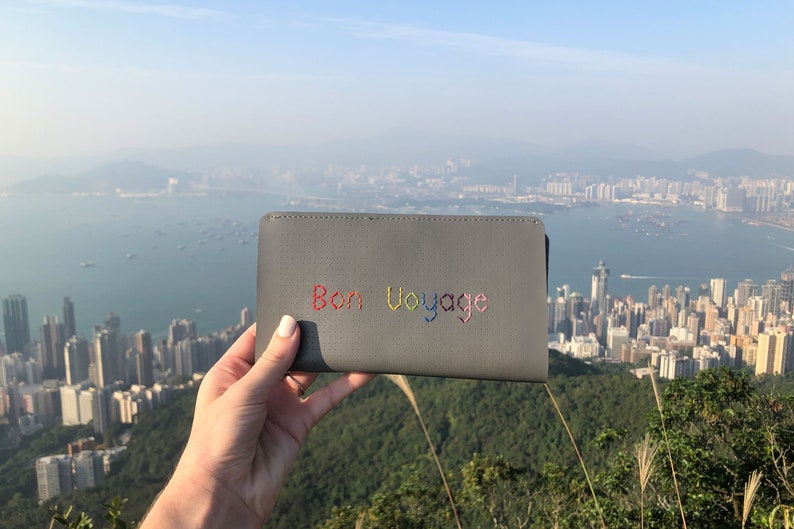 Stitch where you/'ve been Travel Wallet in Grey with world map With needle /& thread in beautiful Gift Box