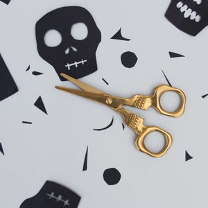 Skull Scissors for Embroidery & Crafts image 2