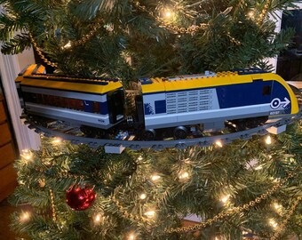 Lego christmas hotsell tree train