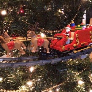 Christmas Tree Mount for LEGO Train Track