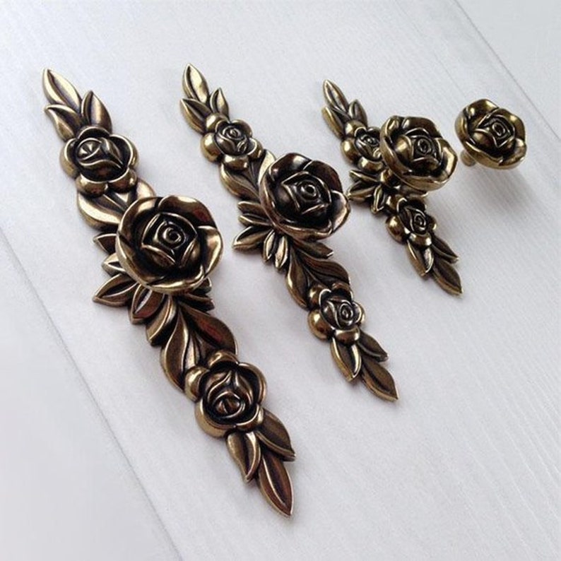 Rose Shabby Chic Dresser Drawer Knobs Pulls Handles Antique Silver Bronze Flower Cabinet Door Handles Pulls Knobs Furniture Hardware Plates