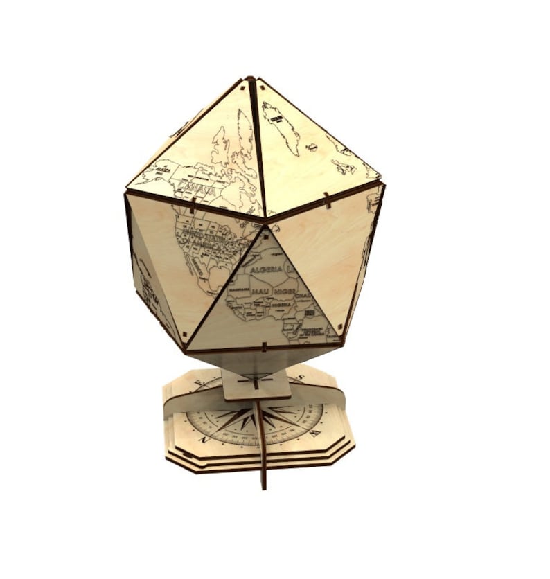 Op de afbeelding: Een houten globe met een kompasvoet. De globe is gemaakt van meerdere stukken hout die samen een dodeca&euml;der vormen. De globe is versierd met een wereldkaart.