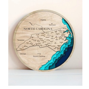 6 lagige 3D-Landkarte von North Carolina, Multi-Layer-Panel, Laserschnittdatei. 3D Holz Landkarte von North Carolina Antistress Färbung, 6 Schichten.