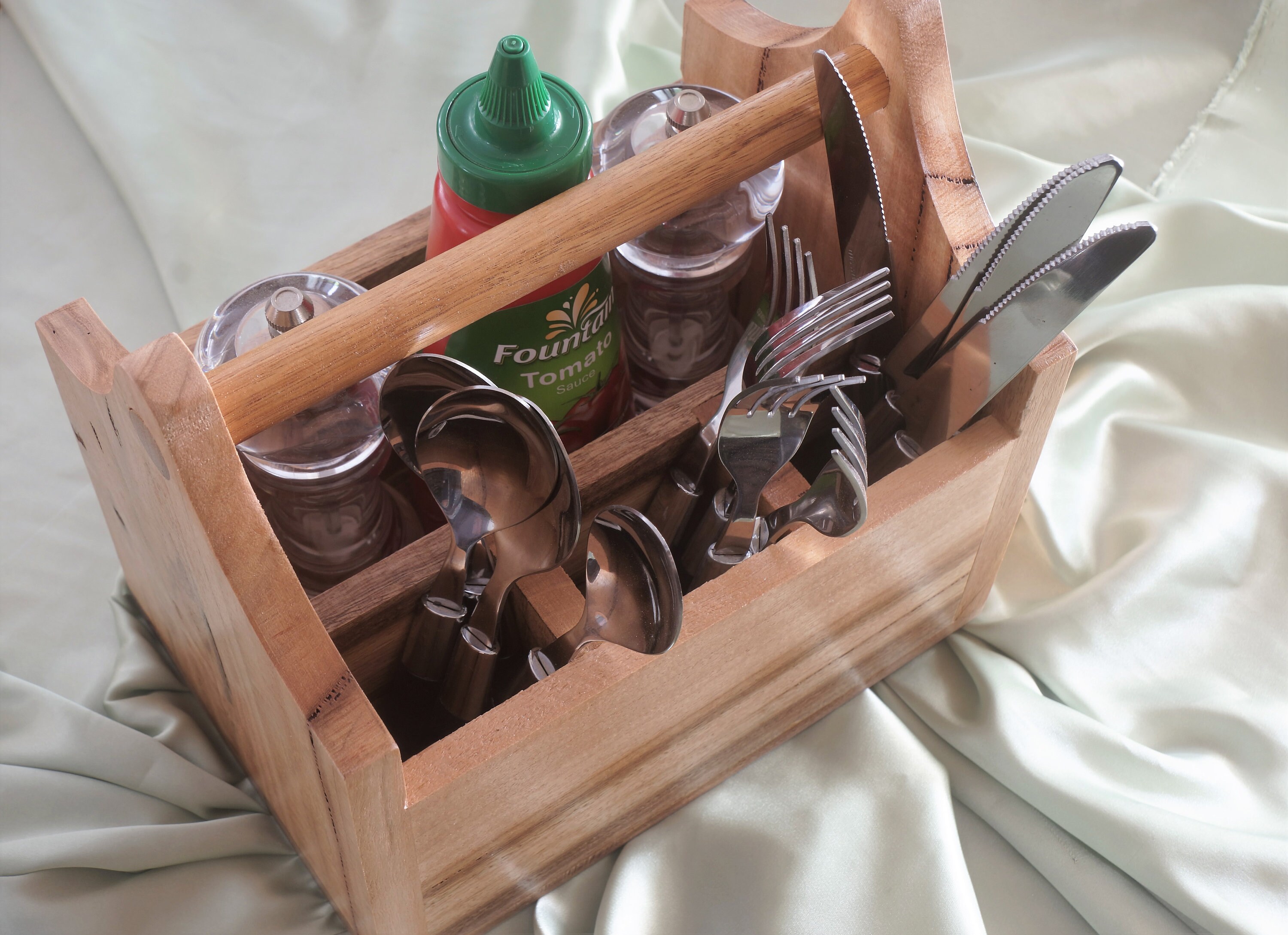 Cutlery Caddy Marri Timber (M2)