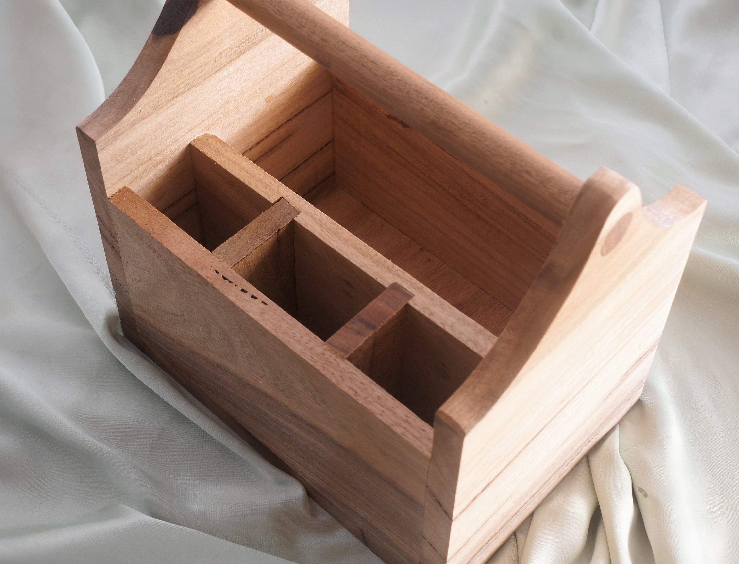 Cutlery Caddy Marri Timber (M1)