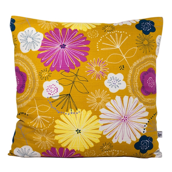 Decorative cushion, japanese fabric made, Coussin vintage moutarde, coussin carré, superbe tissus japonais 40x40 cm