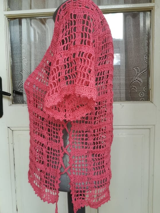 GAP Coral Crochet Det Mid Sleeve Blouse