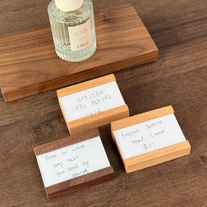 Placa de nome comercial, etiqueta de preço, placa de marca, etiqueta de preço de madeira acrílica transparente, display de etiqueta, suporte de balcão de madeira, kit de bloco para loja de varejo