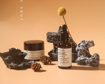 Irregular Black Stone Photography Props: Jewelry & Cosmetic Display