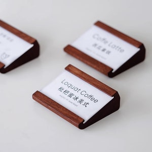 Sinal de nome comercial, etiqueta de preço, sinal de marca, etiqueta de preço de madeira acrílica transparente, display de etiqueta, suporte de balcão de madeira, kit de bloco para loja de varejo