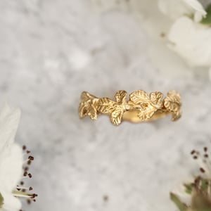 Unique Gold Ring, Gold Filled Ring, Leaf Ring, Flower Ring, Nature Ring, Branch Ring, Woodland Ring, Delicate Ring, Daint image 1