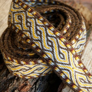 Viking belt, 100% wool - made to order - custom sca belt - tablet weaving - viking costume