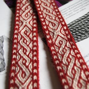 Birka tablet woven belt, 100% wool made to order custom Viking belt sca, reenactment Red-white