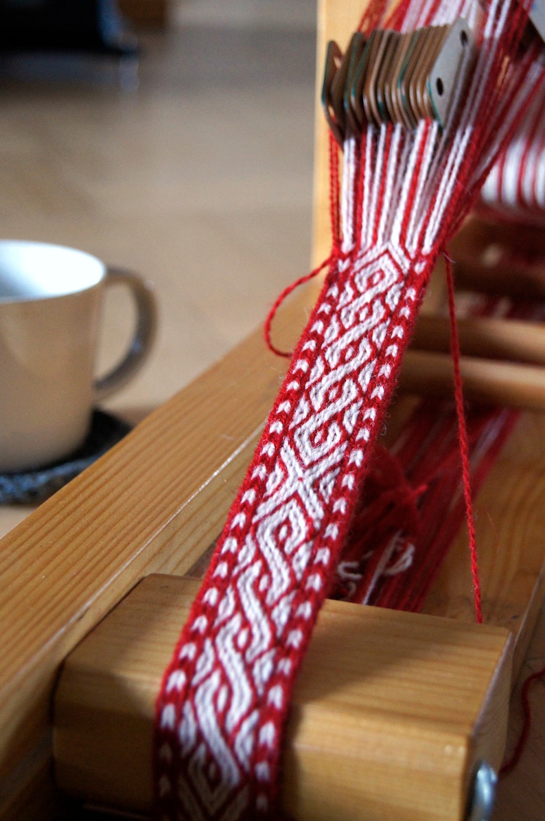 Birka tablet woven belt, 100% wool made to order custom Viking belt sca, reenactment image 5