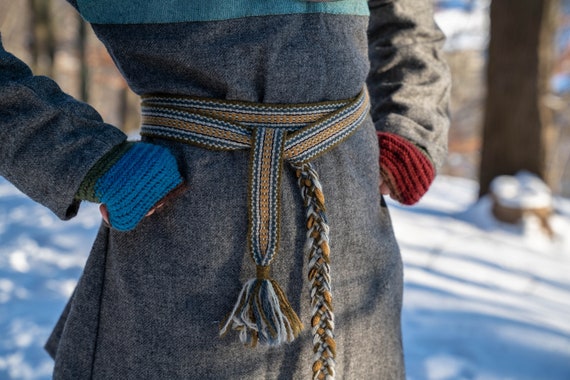 Hand Woven Medieval Woolen Belt. Viking Rus and Slavic Clothes. Hand Woven Sash. Viking Reenactment Living History Larp. Plant Dyed Wool Etsy