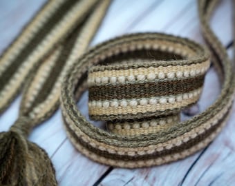 Cinto viking, faixa de lã para trajes vikings, eslavos ou russos. Cinto tecido à mão. Reencenação histórica, RPG ao vivo. Roupas medievais tingidas com corantes vegetais.