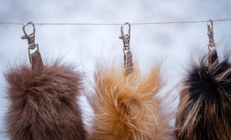 Fox tail keychain, very soft and fluffy fox tail for historical nad LARP costumes. image 7