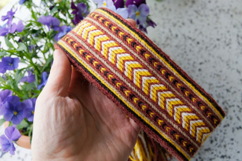 Handwoven Belt, Traditional Craft, Colorful Vibrant Textile Belt, Festival Sash, Reenactment, Tablet weaving, Handfasting image 6
