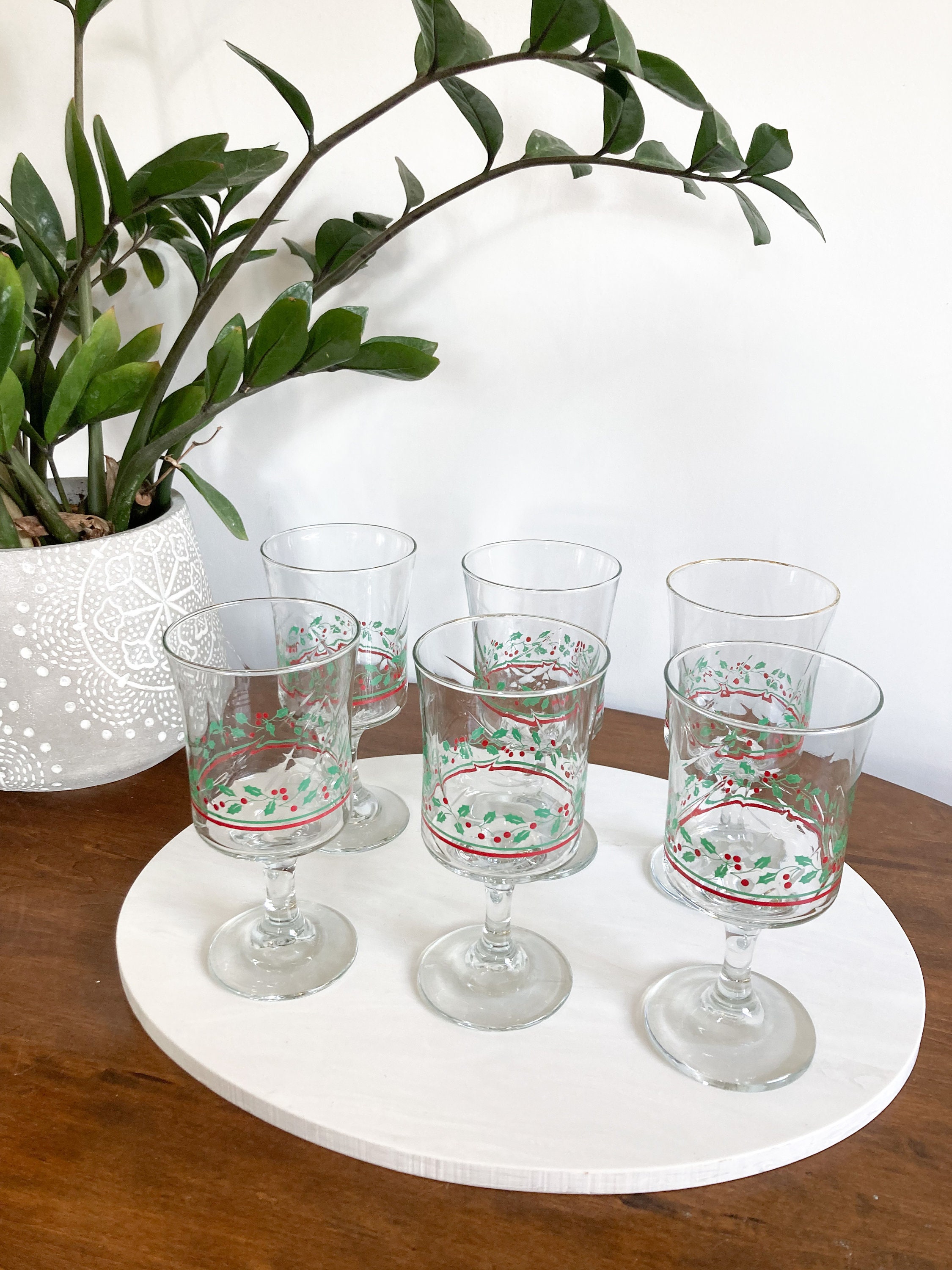 Vintage Christmas Wine Glasses Set of 6 Holiday Wine Goblets Etsy