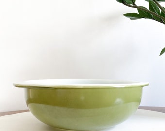 Vintage Pyrex Verde Avocado Green Round Casserole Dish 024 2QT