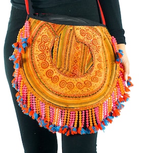 Uno de un tipo Vintage Patchwork abalorios borlas Boho Crossbody Bolso, Bolso de hombro hippie, bolsa gitana, bolsa de algodón tejido, hmong bordado