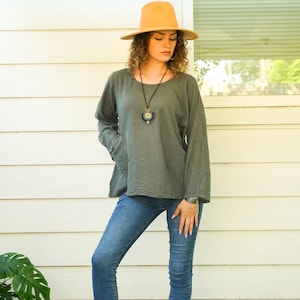 Gray Raw Cotton Gauze Summer Blouse with Pocket, Loose Fit Cotton Top Tunic, Boho Minimal Shirt, Boho Clothing