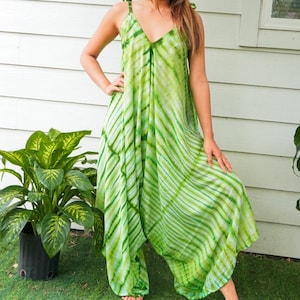Smaragd Glanz | Handgefärbte Boho Jumpsuits Strampler Hosen, Loungewear, Overalls mit Weiten Beinen, Sommerkleidung, Strandkleidung