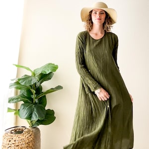 crinkle cotton dresses Xaqiouau Boho Dresses for Women Solid Washed Crinkle Cotton Blend V Neck Ruffle Short Sleeve Smocked Waist Flowy A Line Vacation Mini Dress Pink L,