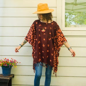 Floral Batik Boho Kaftan Tunic Blouse , Oversize Tops, Beachwear, Boho Clothing, Poncho, Loungewear, Beach Kimono Cover Ups