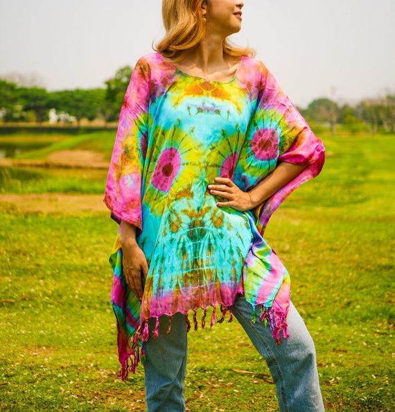 Tunica tenida a mano Blusa Boho Kaftan Top Poncho Hippie de gran tamano Ropa de playa Ropa Tie Dye Ropa Hippie Ropa de salon Cubierta Tie Dye
