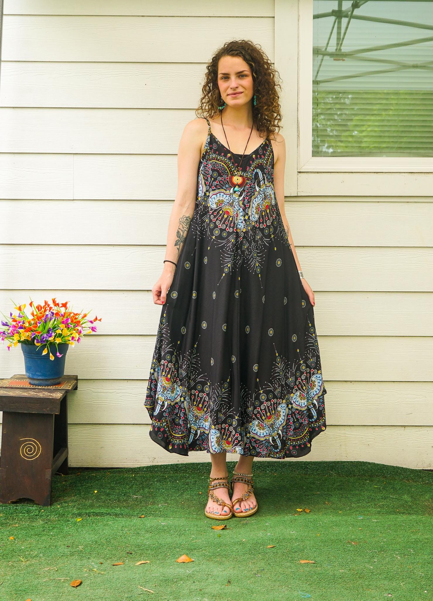 boho dress brand Faithfull the Brand Smocked Maxi Dress Size Medium Boho Cottagecore Floral Puff
