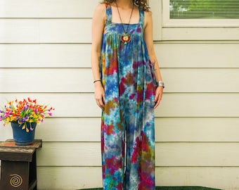 Mono bohemio teñido a mano Cloud Dancer, mono hippie tie-dye, monos harem tie-dye, ropa bohemia, ropa tie-dye