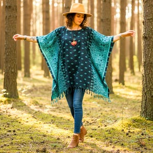 Batik Boho Kaftan Tunika Blus, Oversize Toppar, Strandkläder, Boho Kläder, Poncho, Loungekläder, Strandkimono Överdelar