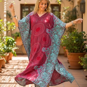 Abito kimono kaftano con mandala color rubino, abito boho ampio, abbigliamento da spiaggia, abbigliamento da casa, copricostume, poncho boho, abbigliamento boho