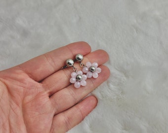 Daisy earrings, Light pink flower stainless steel stud earrings, Aesthetic earrings,Silver color,Gold color,Gift for daughter,Christmas gift