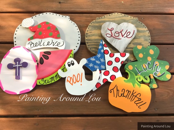 Interchangeable Wooden Sign With Seasonal Inserts Rustic Etsy