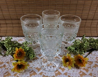 SET OF 4 Wexford 6 ounce Goblets, Retro 1970s Small Wine Glasses, Vintage Glassware by Anchor Hocking, MCM 1960s Glasses with Diamond Design