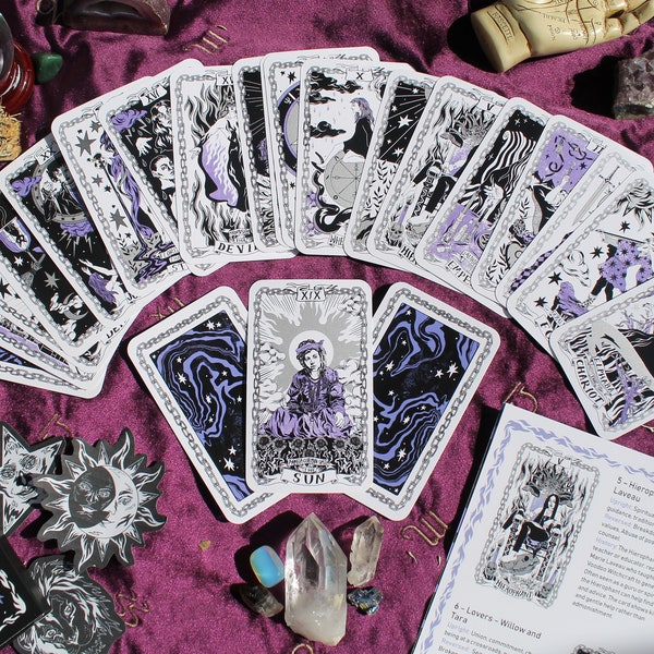 Tarot van beroemde heksen