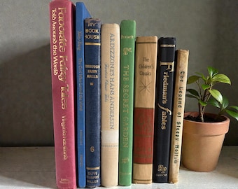 Vintage Children's Book Set, Illustrated Classics, Shabby Chic Decor