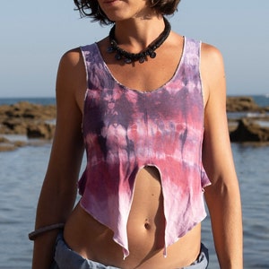 Handdyed crop top &quot;Desert rose&quot; - Cropped tie dye top - Organic cotton top - Pixie top - Bohemian crop top - Versatile Hippie top